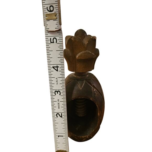 Vintage Gallery Originals Wooden Pineapple Nutcracker Carved 1984 Decor  (gg240) - Picture 4 of 5
